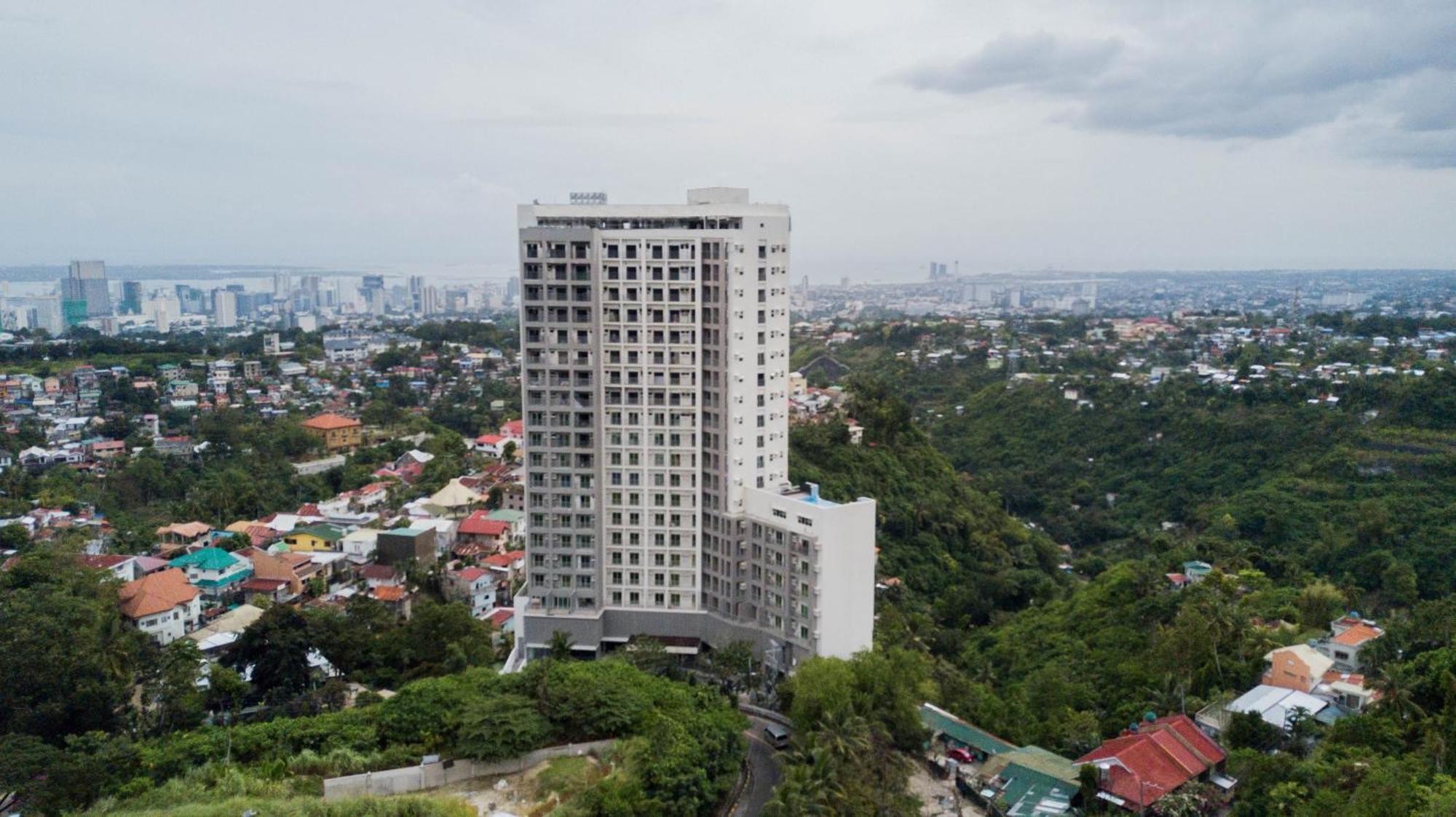Hayat Sky Towers Ξενοδοχείο Cebu Εξωτερικό φωτογραφία